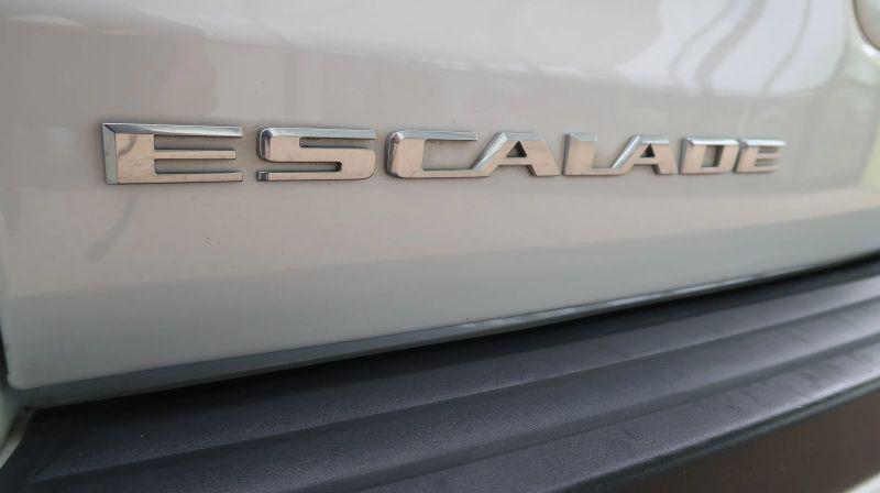 2018 Cadillac Escalade Premium Luxury