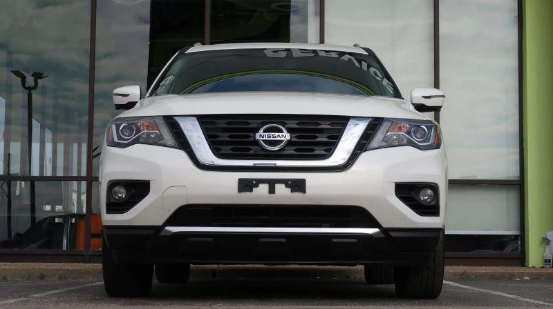 2018 Nissan Pathfinder Platinum