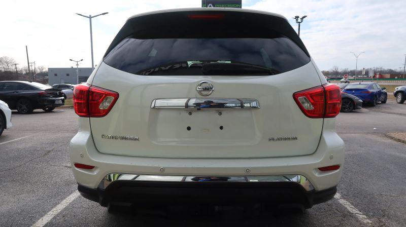 2018 Nissan Pathfinder Platinum