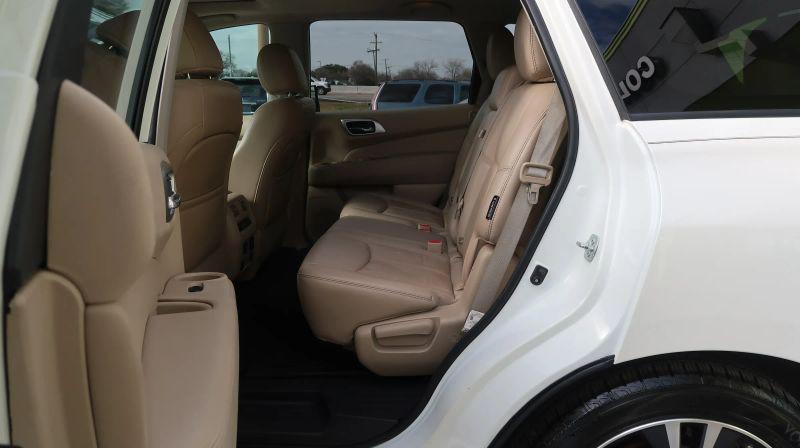 2018 Nissan Pathfinder Platinum
