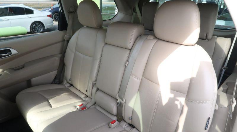 2018 Nissan Pathfinder Platinum