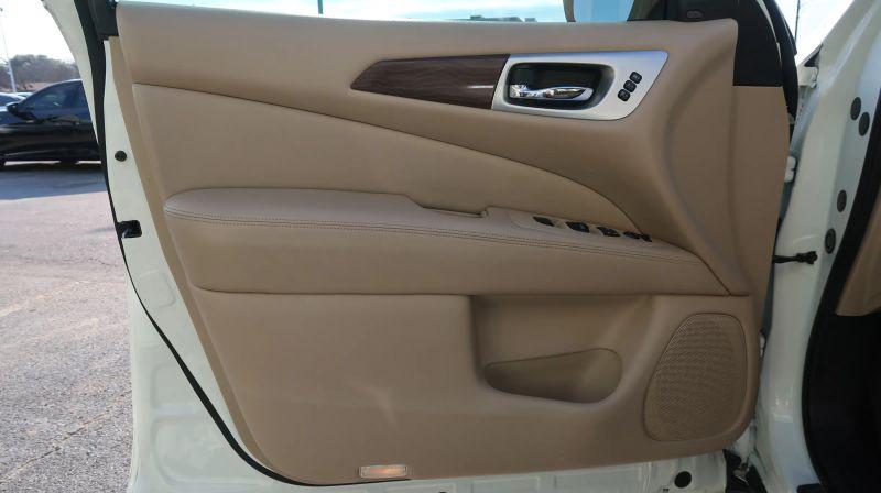 2018 Nissan Pathfinder Platinum