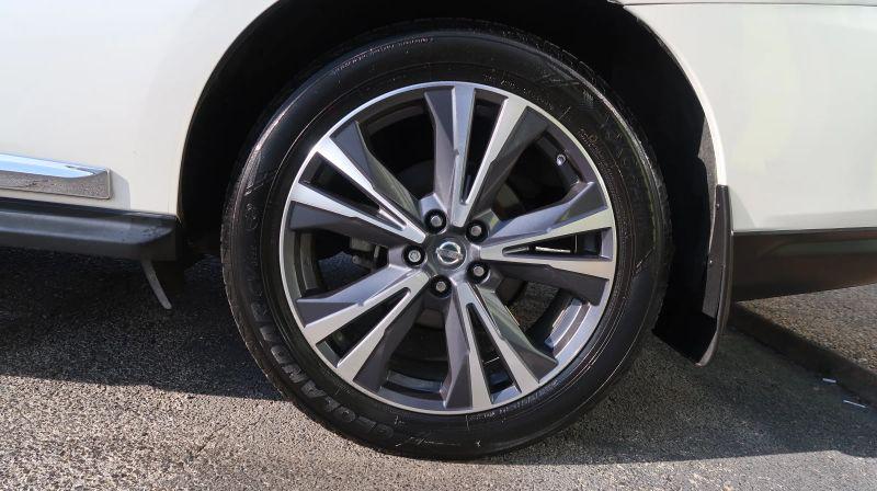 2018 Nissan Pathfinder Platinum