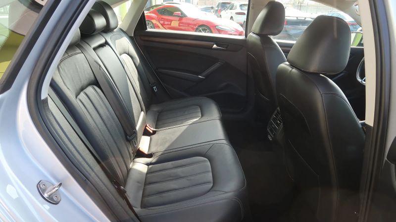2020 Volkswagen Passat 2.0T SEL