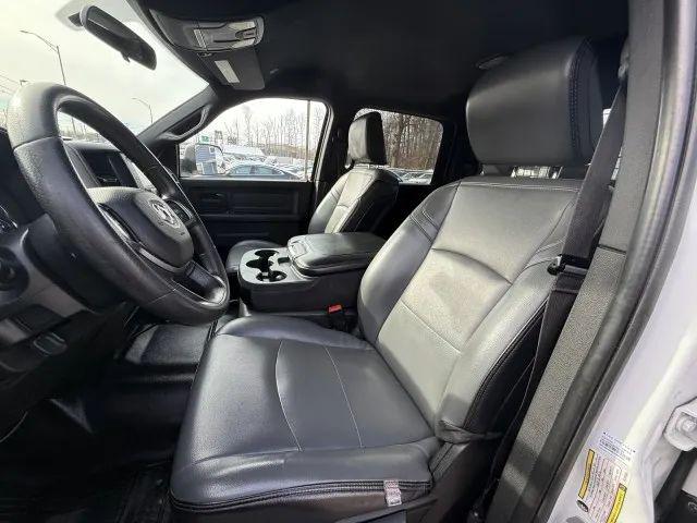 2022 Ram 2500 Tradesman Crew Cab 4x4 6'4" Box