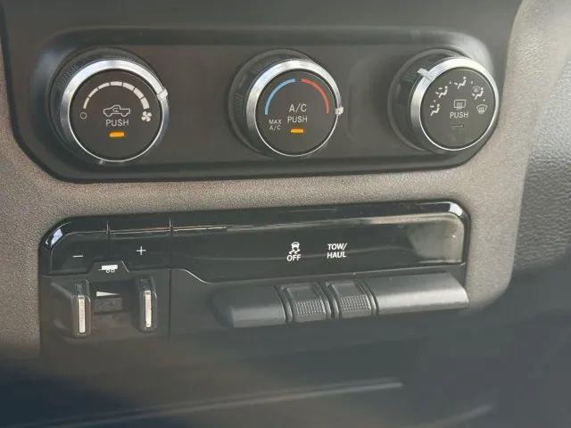 2022 Ram 2500 Tradesman Crew Cab 4x4 6'4" Box