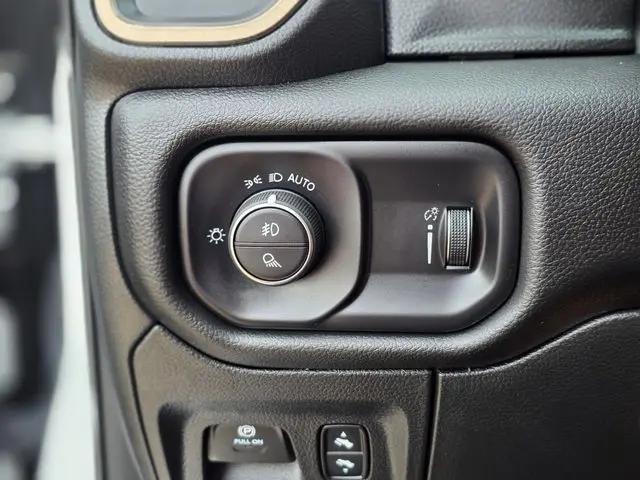2023 Ram 1500 Sport