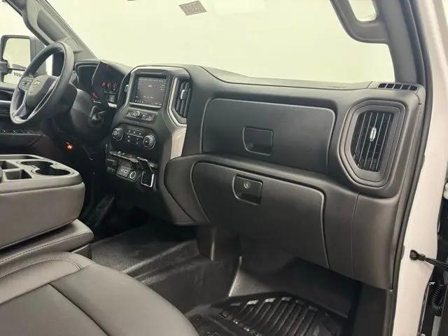 2026 Chevrolet Silverado 3500HD Work Truck