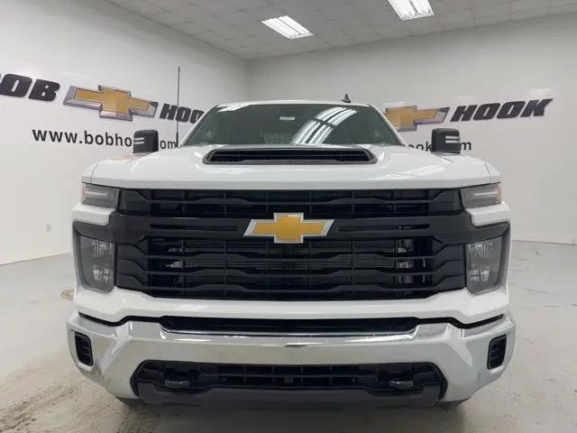 2026 Chevrolet Silverado 3500HD Crew Cab, Long Bed, WT Dual Rear Wheel, RWD