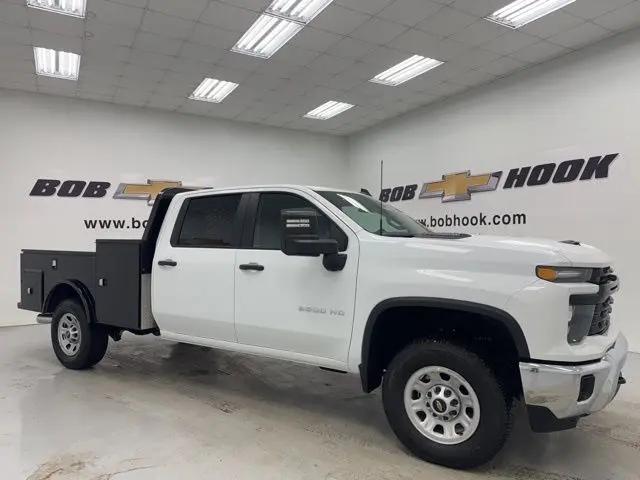 2026 Chevrolet Silverado 3500HD Crew Cab, Long Bed, WT Dual Rear Wheel, RWD