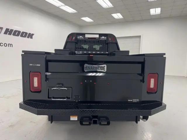 2026 Chevrolet Silverado 3500HD Crew Cab, Long Bed, WT Dual Rear Wheel, RWD