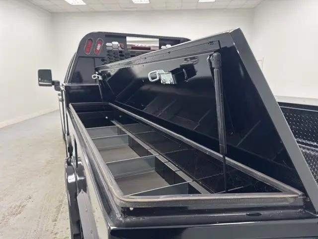 2026 Chevrolet Silverado 3500HD Crew Cab, Long Bed, WT Dual Rear Wheel, RWD