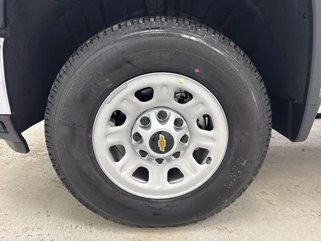 2026 Chevrolet Silverado 3500HD Crew Cab, Long Bed, WT Dual Rear Wheel, RWD