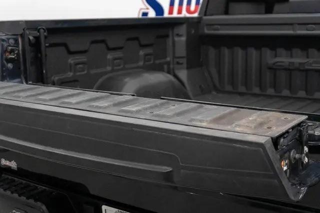 2022 GMC Sierra 1500 4WD Crew Cab Short Box AT4X