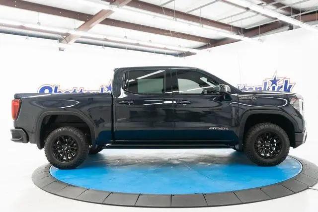 2022 GMC Sierra 1500 4WD Crew Cab Short Box AT4X