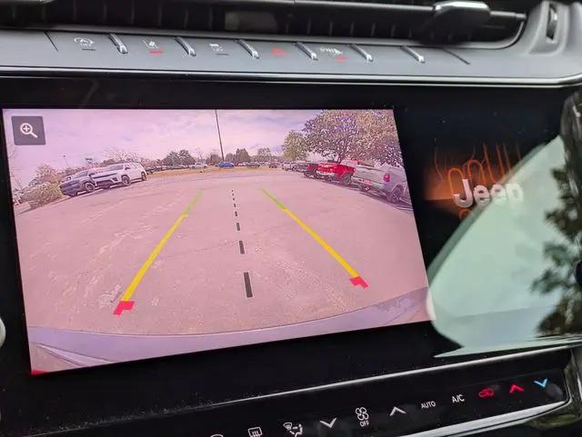 2026 Jeep Grand Cherokee Altitude 4x4