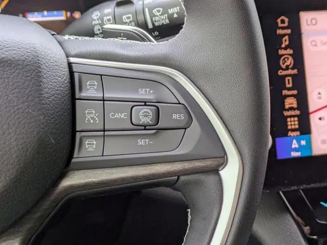 2026 Jeep Grand Cherokee Altitude 4x4