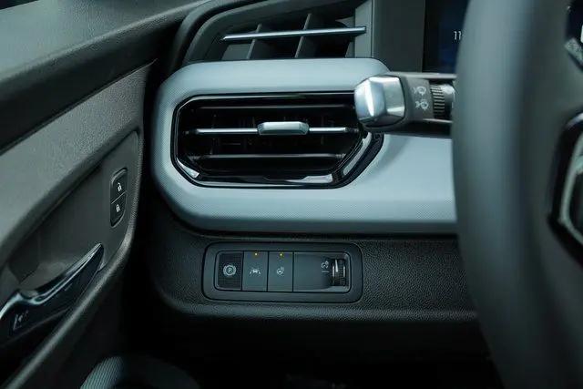2027 Chevrolet Bolt RS FWD