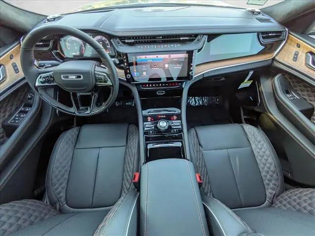 2026 Jeep Grand Cherokee Summit 4x4