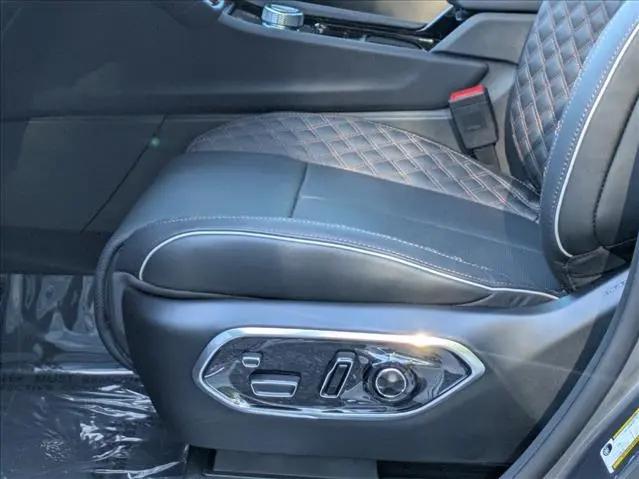2026 Jeep Grand Cherokee Summit 4x4