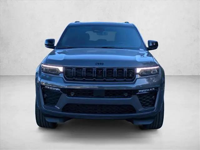 2026 Jeep Grand Cherokee Summit 4x4