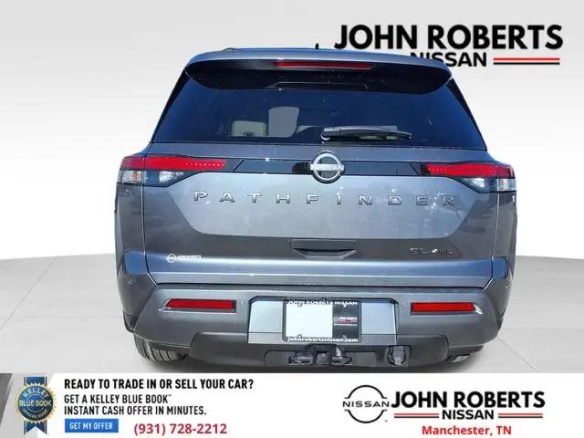 2026 Nissan Pathfinder SL
