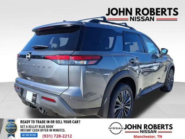2026 Nissan Pathfinder SL