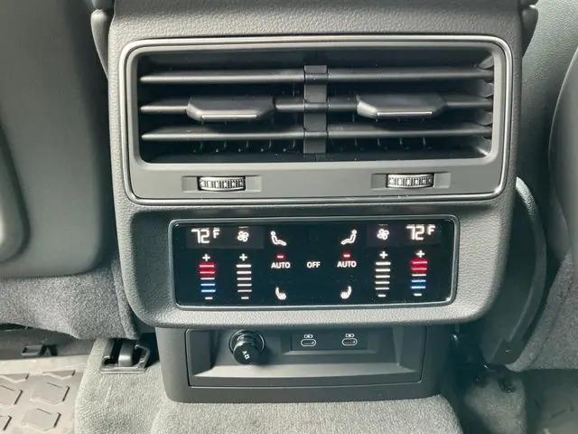 2026 Audi Q7 Premium Plus 45 TFSI quattro tiptronic