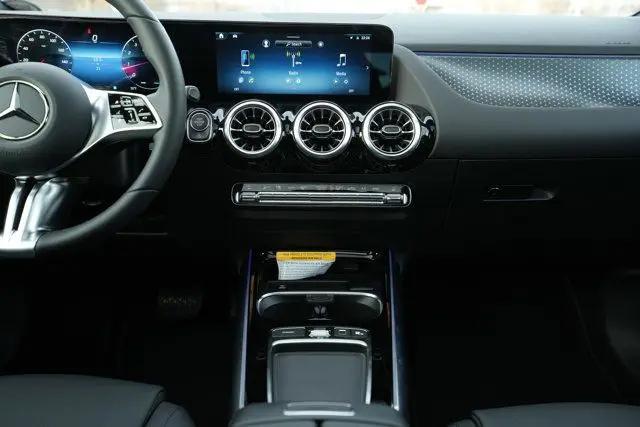 2026 Mercedes-Benz GLA-CLASS 4MATIC