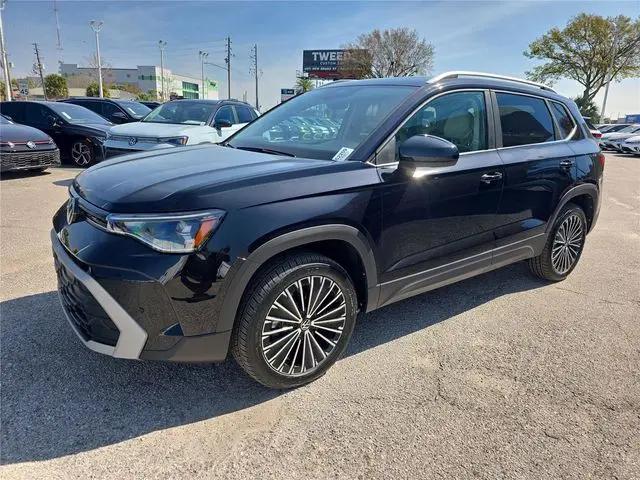 2026 Volkswagen Taos SE
