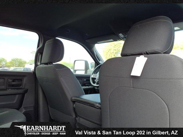 2026 Ram 2500 Tradesman Crew Cab 4x4 64 Box
