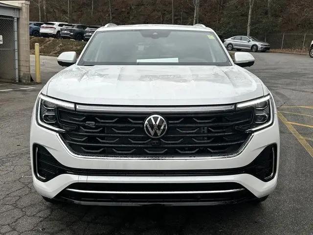 2026 Volkswagen Atlas Cross Sport SEL Premium R-Line