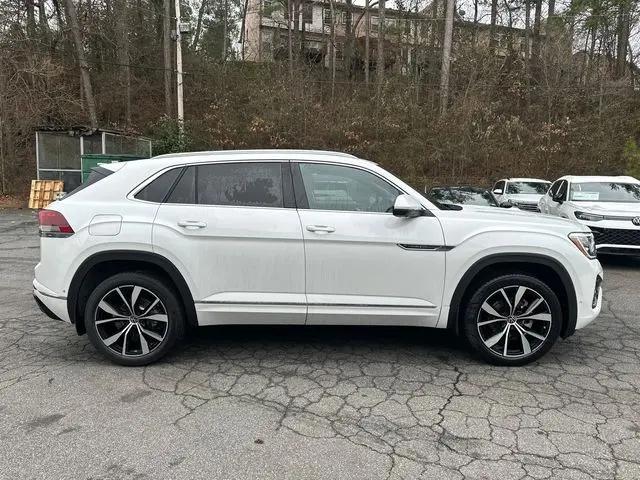 2026 Volkswagen Atlas Cross Sport SEL Premium R-Line
