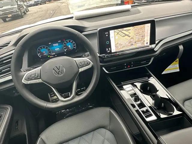 2026 Volkswagen Atlas Cross Sport SEL Premium R-Line