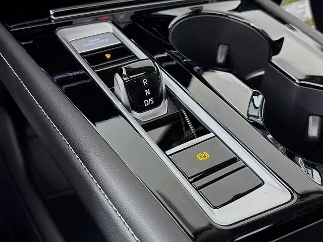 2026 Volkswagen Atlas SEL Premium R-Line