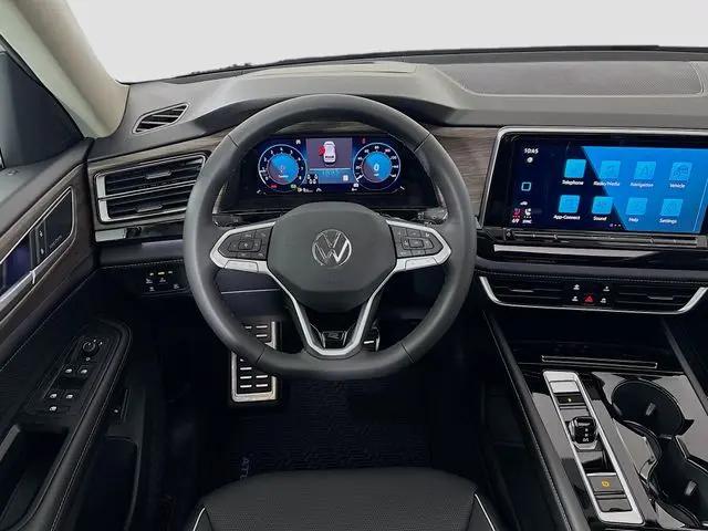 2026 Volkswagen Atlas SEL Premium R-Line