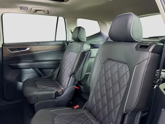 2026 Volkswagen Atlas SEL Premium R-Line
