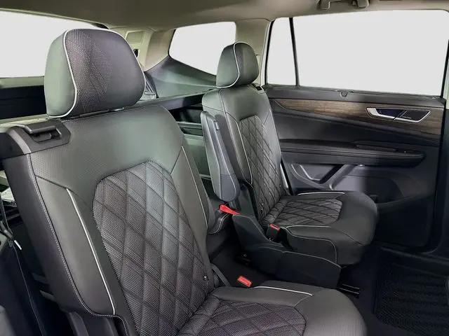 2026 Volkswagen Atlas SEL Premium R-Line