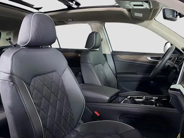 2026 Volkswagen Atlas SEL Premium R-Line