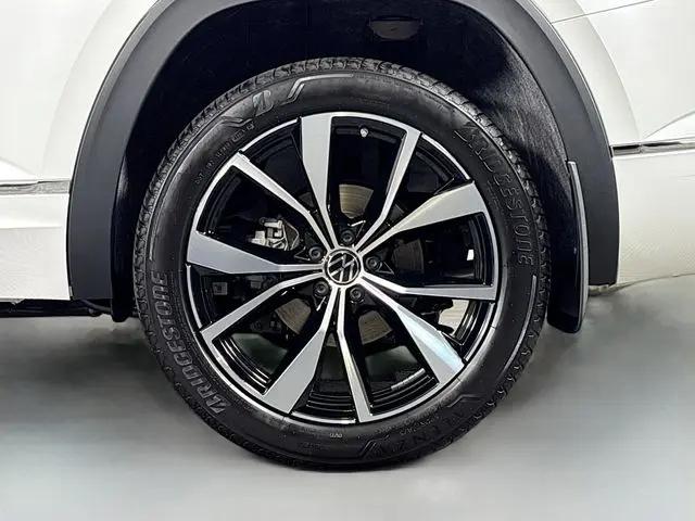 2026 Volkswagen Atlas SEL Premium R-Line