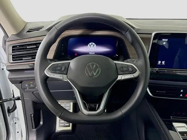 2026 Volkswagen Atlas SEL Premium R-Line