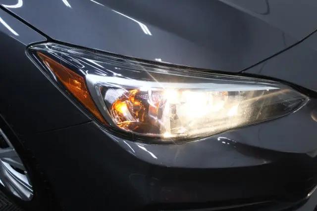 2019 Subaru Impreza 2.0i