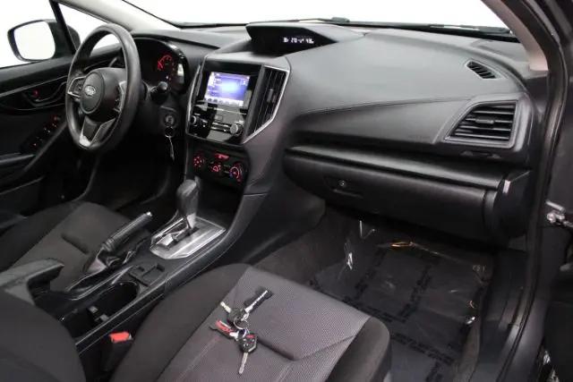 2019 Subaru Impreza 2.0i