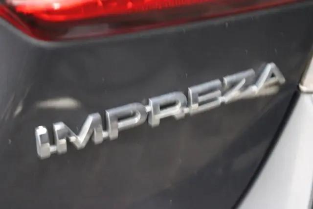 2019 Subaru Impreza 2.0i