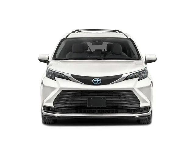 2025 Toyota Sienna LE
