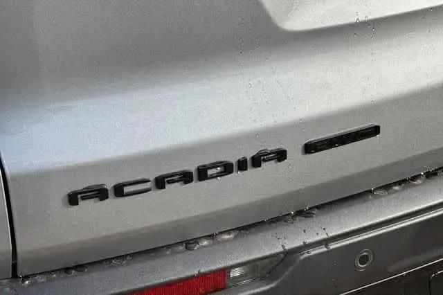 2026 GMC Acadia Elevation AWD