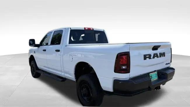 2026 Ram 2500 Tradesman Crew Cab 4x4 64 Box