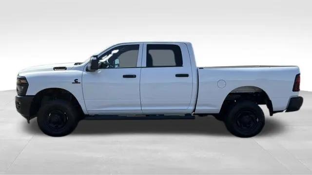 2026 Ram 2500 Tradesman Crew Cab 4x4 64 Box