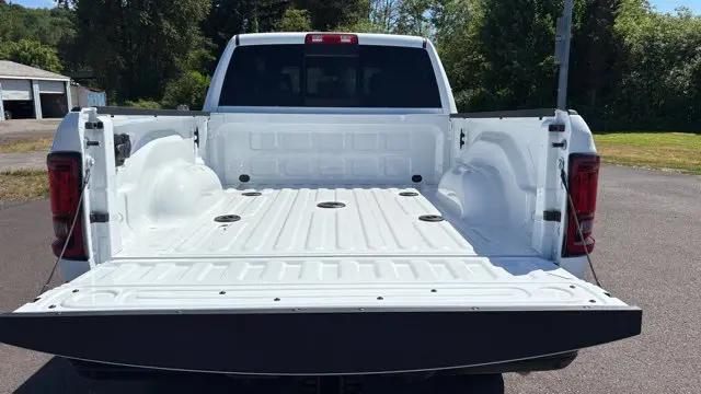 2026 Ram 2500 Tradesman Crew Cab 4x4 64 Box