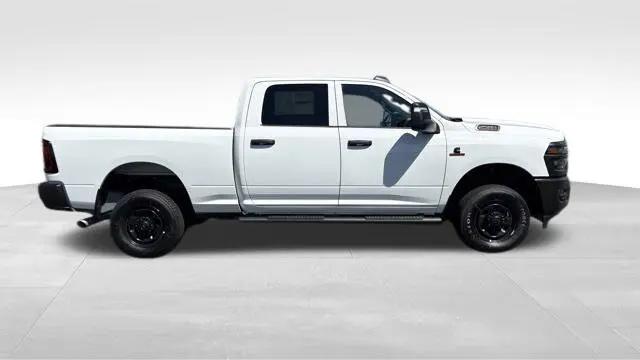 2026 Ram 2500 Tradesman Crew Cab 4x4 64 Box